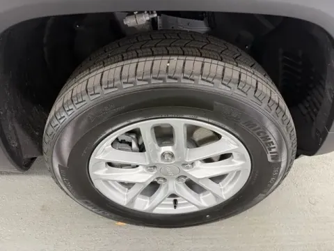 More photos of 2026 Jeep Grand Cherokee L Laredo X at Woody Folsom CDJR of Baxley, GA