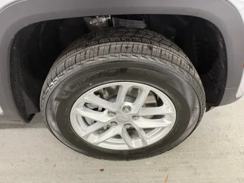 More photos of 2026 Jeep Grand Cherokee L Laredo X at Woody Folsom CDJR of Baxley, GA