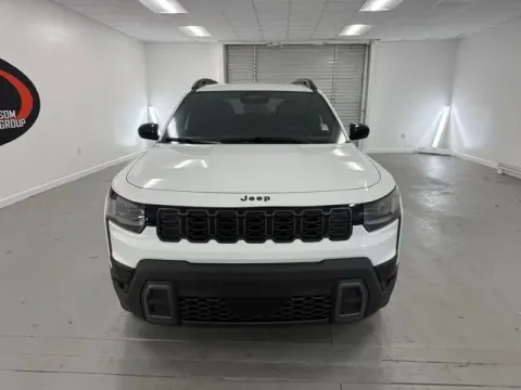 Photos of 2026 Jeep Cherokee Limited for sale in Baxley, GA at Woody Folsom CDJR of Baxley
