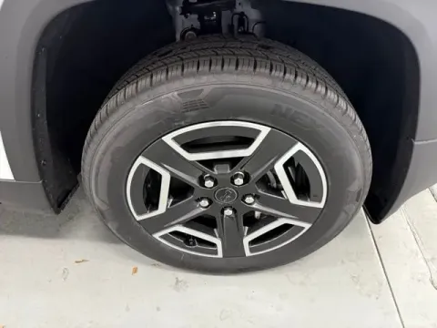 More photos of 2026 Jeep Cherokee Limited at Woody Folsom CDJR of Baxley, GA