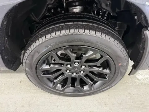 More photos of 2026 Ram 1500 Limited at Woody Folsom CDJR of Baxley, GA