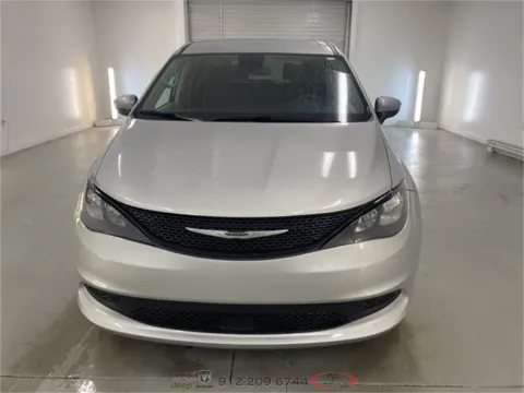 Photos of 2023 Chrysler Voyager LX for sale in Baxley, GA at Woody Folsom CDJR of Baxley