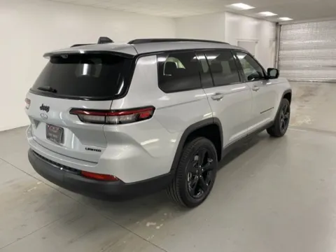More photos of 2025 Jeep Grand Cherokee L Limited at Woody Folsom CDJR of Baxley, GA