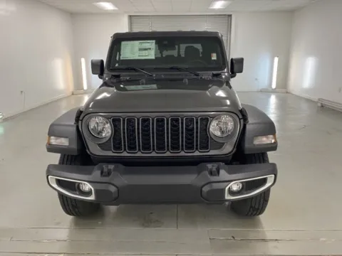 Photos of 2025 Jeep Gladiator Sport S for sale in Baxley, GA at Woody Folsom CDJR of Baxley