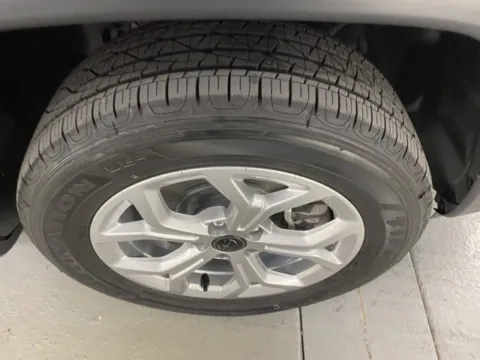 More photos of 2025 Jeep Compass Sport at Woody Folsom CDJR of Baxley, GA