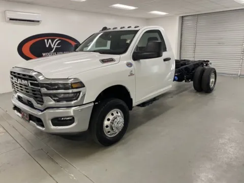 White 2025 Ram 3500 Chassis Cab Tradesman for sale in Baxley, GA