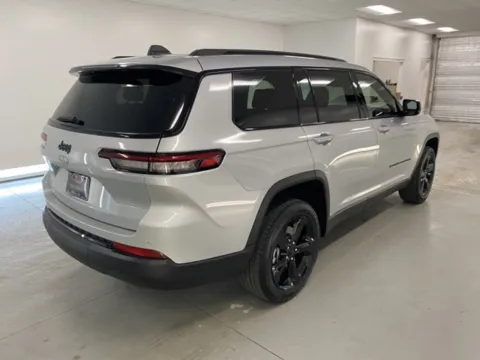 More photos of 2025 Jeep Grand Cherokee L Altitude X at Woody Folsom CDJR of Baxley, GA