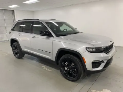 Another view of 2025 Jeep Grand Cherokee Limited for sale in Baxley, GA at Woody Folsom CDJR of Baxley