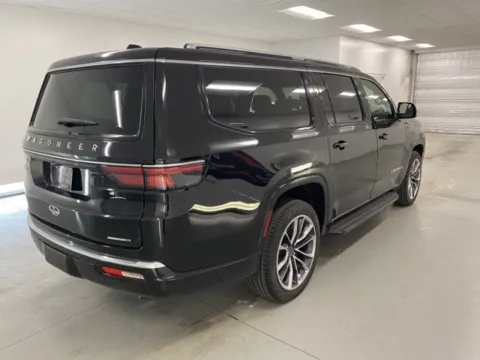More photos of 2024 Jeep Wagoneer L Series II at Woody Folsom CDJR of Baxley, GA