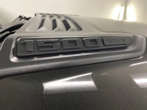 More photos of 2025 Ram 1500 Laramie at Woody Folsom CDJR of Baxley, GA