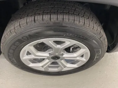 More photos of 2025 Jeep Compass Sport at Woody Folsom CDJR of Baxley, GA