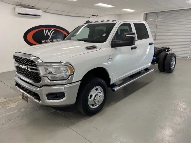 2024 Ram 3500 Chassis Cab Tradesman