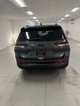 More photos of 2025 Jeep Grand Cherokee L Limited at Woody Folsom CDJR of Baxley, GA