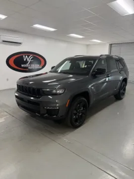 Gray 2025 Jeep Grand Cherokee L Limited for sale in Baxley, GA