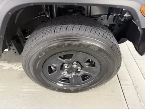 More photos of 2025 Jeep Gladiator Sport at Woody Folsom CDJR of Baxley, GA