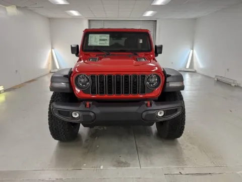 Photos of 2025 Jeep Wrangler Rubicon for sale in Baxley, GA at Woody Folsom CDJR of Baxley