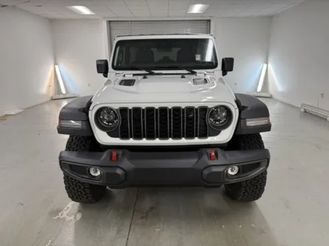 Photos of 2025 Jeep Wrangler Rubicon for sale in Baxley, GA at Woody Folsom CDJR of Baxley