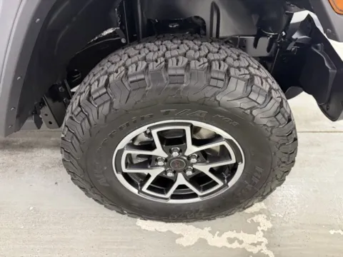 More photos of 2025 Jeep Wrangler Rubicon at Woody Folsom CDJR of Baxley, GA