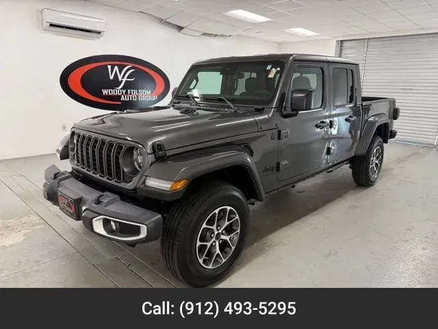 Gray 2024 Jeep Gladiator Sport S for sale in Baxley, GA