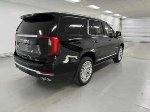 More photos of 2025 GMC Yukon Denali at Woody Folsom CDJR of Baxley, GA