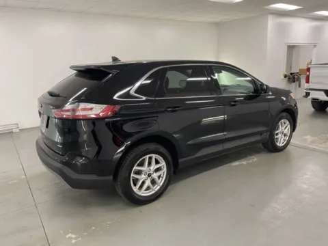 More photos of 2023 Ford Edge SEL at Woody Folsom CDJR of Baxley, GA