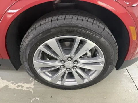 More photos of 2024 Cadillac XT5 FWD Premium Luxury at Woody Folsom CDJR of Baxley, GA