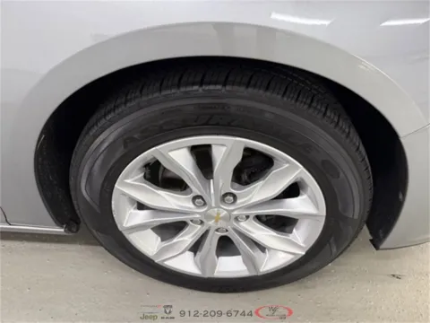 More photos of 2023 Chevrolet Malibu LT at Woody Folsom CDJR of Baxley, GA