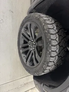 More photos of 2022 GMC Sierra 1500 Elevation at Woody Folsom CDJR of Baxley, GA