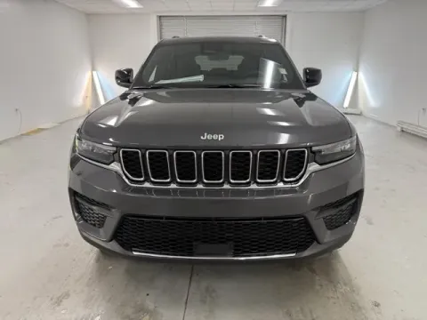 Photos of 2025 Jeep Grand Cherokee Laredo X for sale in Baxley, GA at Woody Folsom CDJR of Baxley