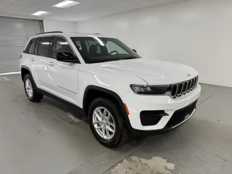 Another view of 2025 Jeep Grand Cherokee Laredo X for sale in Baxley, GA at Woody Folsom CDJR of Baxley