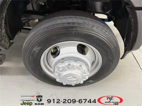 More photos of 2026 Ram 5500 Chassis Cab Tradesman at Woody Folsom CDJR of Baxley, GA