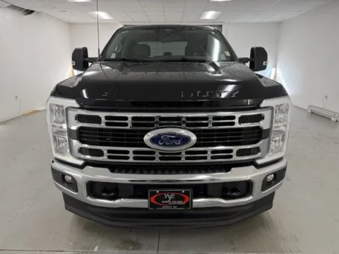 Photos of 2025 Ford Super Duty F-250 SRW XLT for sale in Baxley, GA at Woody Folsom CDJR of Baxley
