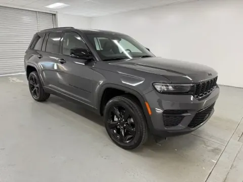 Another view of 2025 Jeep Grand Cherokee Altitude X for sale in Baxley, GA at Woody Folsom CDJR of Baxley