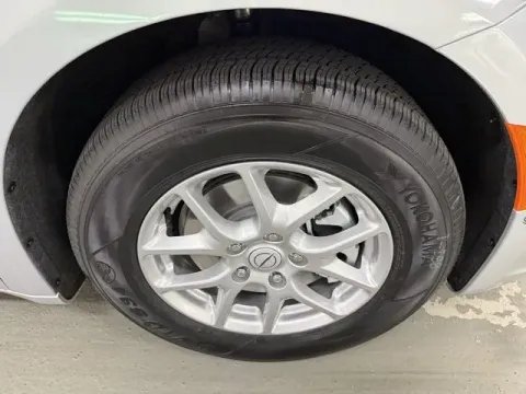 More photos of 2026 Chrysler Pacifica Select at Woody Folsom CDJR of Baxley, GA