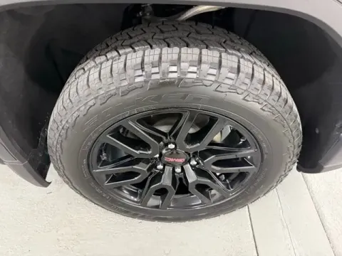 More photos of 2022 GMC Sierra 1500 Elevation at Woody Folsom CDJR of Baxley, GA