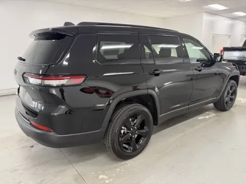 More photos of 2025 Jeep Grand Cherokee L Altitude X at Woody Folsom CDJR of Baxley, GA