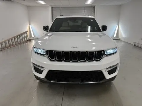 Photos of 2025 Jeep Grand Cherokee Limited for sale in Baxley, GA at Woody Folsom CDJR of Baxley