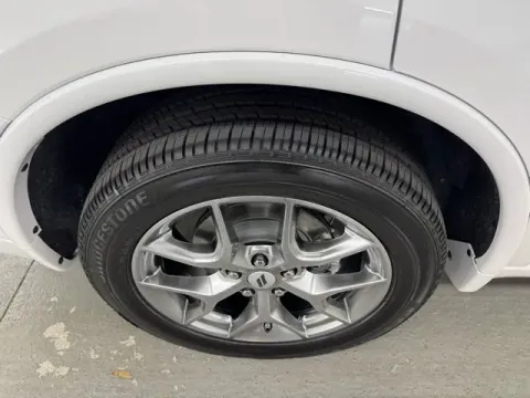 More photos of 2026 Dodge Durango GT HEMI V8 at Woody Folsom CDJR of Baxley, GA