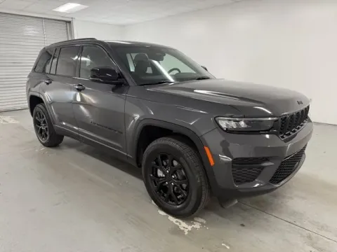 Another view of 2025 Jeep Grand Cherokee for sale in Baxley, GA at Woody Folsom CDJR of Baxley