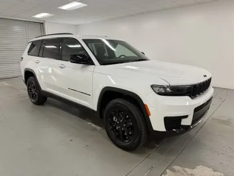 Another view of 2025 Jeep Grand Cherokee L Altitude for sale in Baxley, GA at Woody Folsom CDJR of Baxley