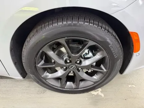 More photos of 2026 Chrysler Pacifica Limited at Woody Folsom CDJR of Baxley, GA