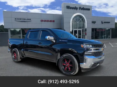 Black 2020 Chevrolet Silverado 1500 LT for sale in Vidalia, GA