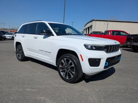 Photos of 2022 Jeep Grand Cherokee 4xe Overland for sale in Vidalia, GA at Woody Folsom CDJR of Vidalia