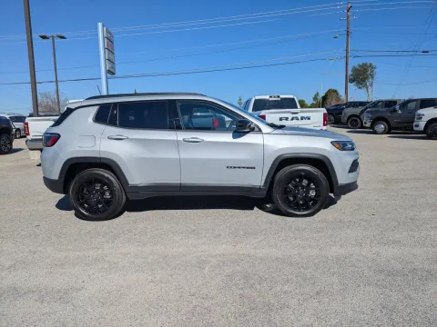 Another view of 2026 Jeep Compass Latitude Altitude for sale in Vidalia, GA at Woody Folsom CDJR of Vidalia