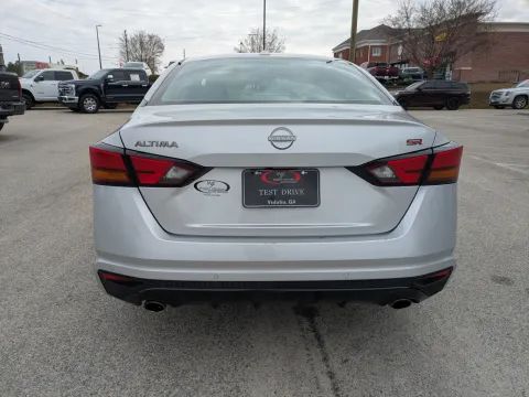More photos of 2024 Nissan Altima 2.5 SR at Woody Folsom CDJR of Vidalia, GA