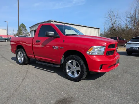 Photos of 2018 Ram 1500 Express for sale in Vidalia, GA at Woody Folsom CDJR of Vidalia