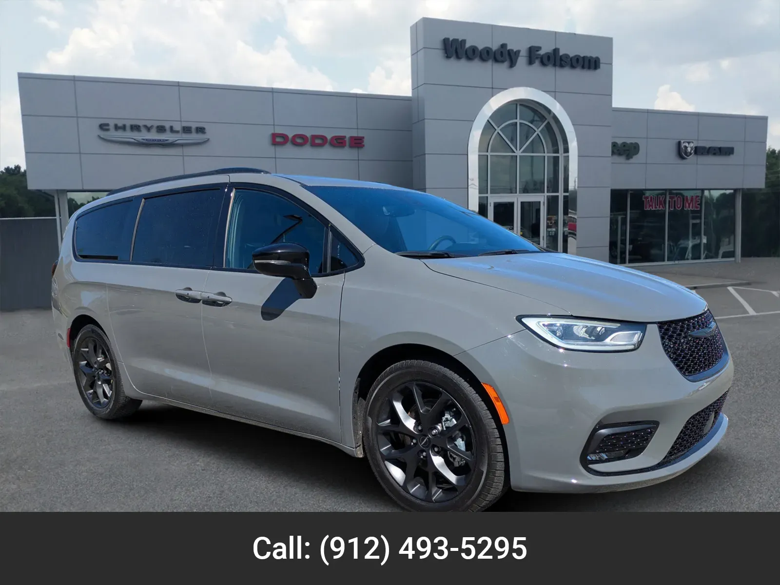 Gray 2025 Chrysler Pacifica Limited for sale in Vidalia, GA