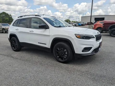 Photos of 2023 Jeep Cherokee Altitude Lux for sale in Vidalia, GA at Woody Folsom CDJR of Vidalia