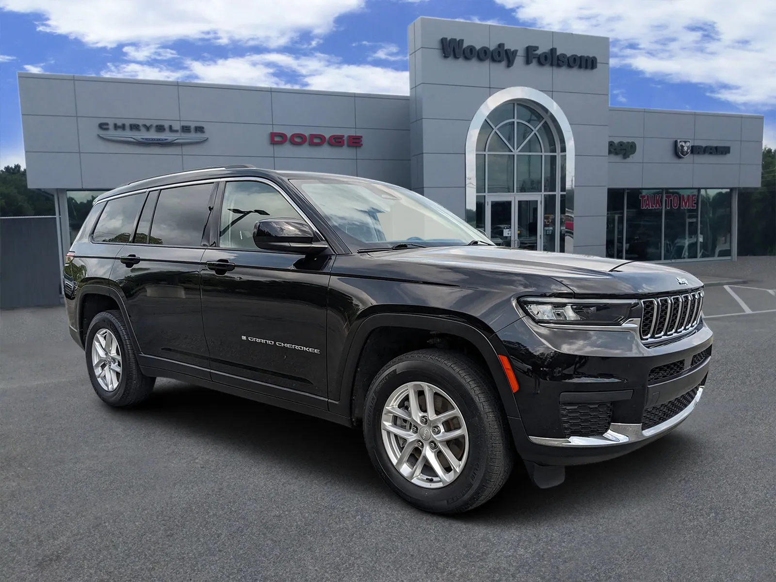 Black 2023 Jeep Grand Cherokee L Laredo for sale in Vidalia, GA