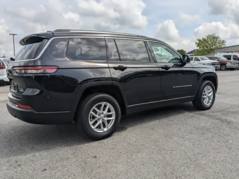 More photos of 2023 Jeep Grand Cherokee L Laredo at Woody Folsom CDJR of Vidalia, GA